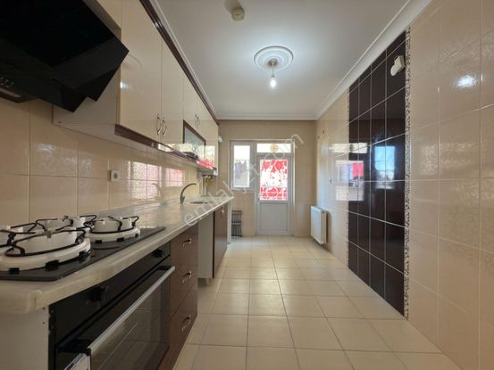 Ufuk Kılıç Emlak'tan 3+1 Merkez'de Masrafsız Yeni Bina'da K.otoparklı Daire