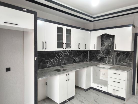 Meram Alakova Sanayi Yakını 2.kat Satılık 2+1 Daire