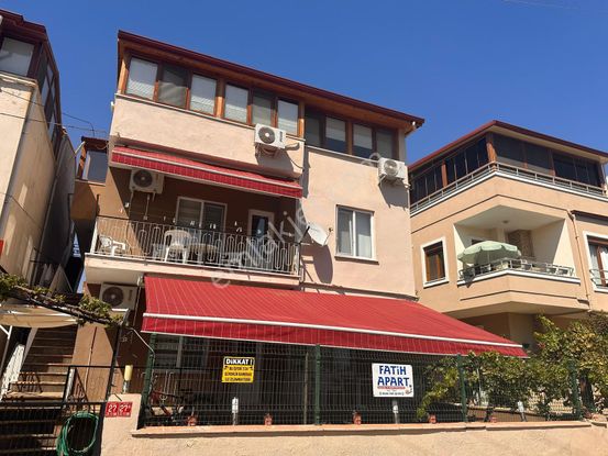 Sahibinden Denize 5 Dk Yürüme Mesafesinde 6 Adet 1+1 Den Oluşan Komple Bina