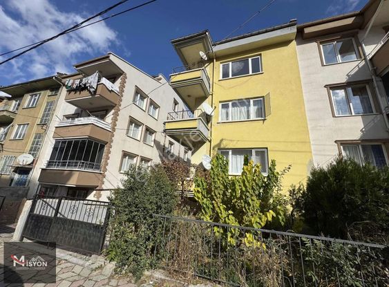 Sümer'de 100 M2 3+1 Kiralık Daire