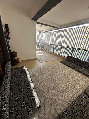 Gümüşçay Mevkiinde 5 Yaşında Mega Balkonlu Ferah Geniş Satılık 2+1 Daire