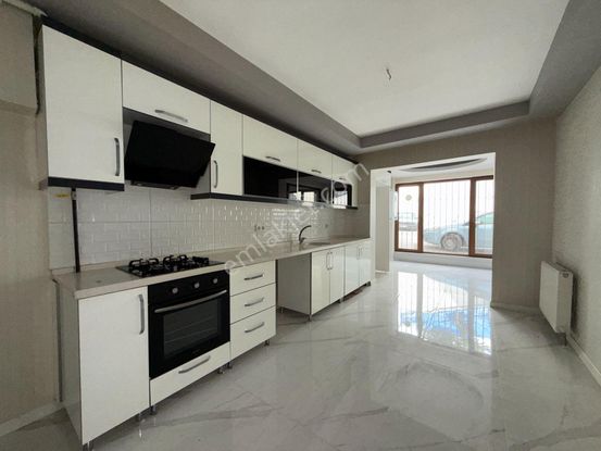 Ufuk Kılıç Emlak'tan Protokol Yolu Yakını 4+1 Giriş Kat Daire