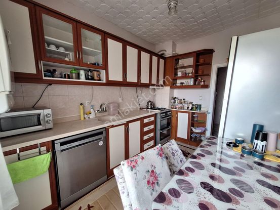 Ufuk Kılıç Emlak'tan Emlak'tan 3+1 120 M² 2. Kat Mantolamalı Asansörlü Daire