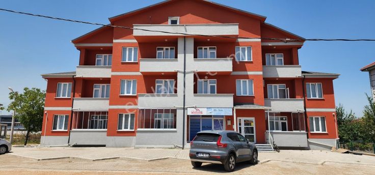 Kariyer'den Kozluca Bulvarı Migros Yakını Lüks 1+1 Eşyalı Daire