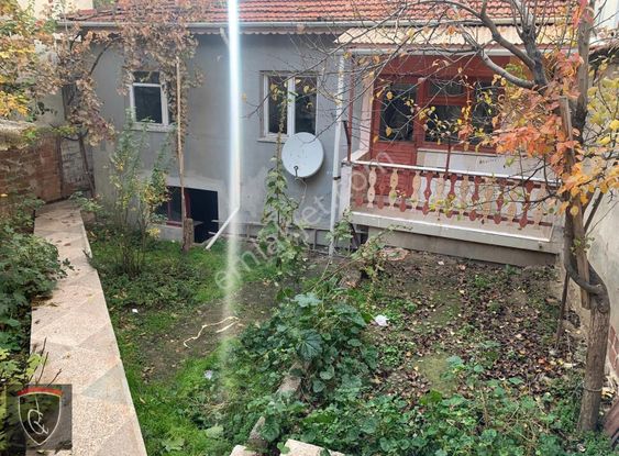 Kumlubel Mah. Bahçeli Mustakil Ev