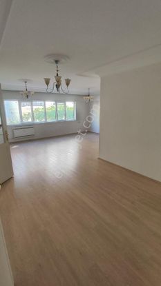 Mehmetçik Mahallesinde Çarşamba Pazarına Yakın 3+1 Daire 3250.000 Tl Satılık