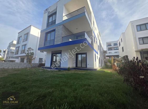 Mumcularda Kiralık 3+1 Bahçe Katı Daire