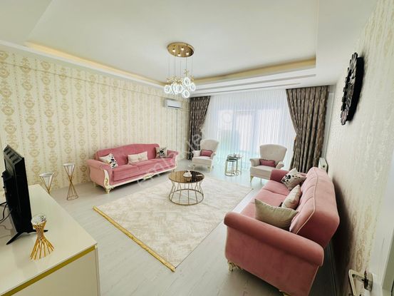 Bağcılar Aram Tigran Caddesin De Satılık 3,5+1 Daire..