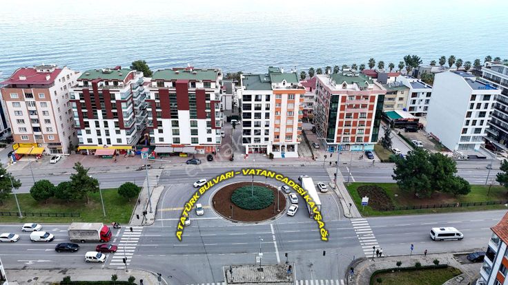 Anayola Cephe Vatan Caddesi Kavşağında Satılık Dükkan