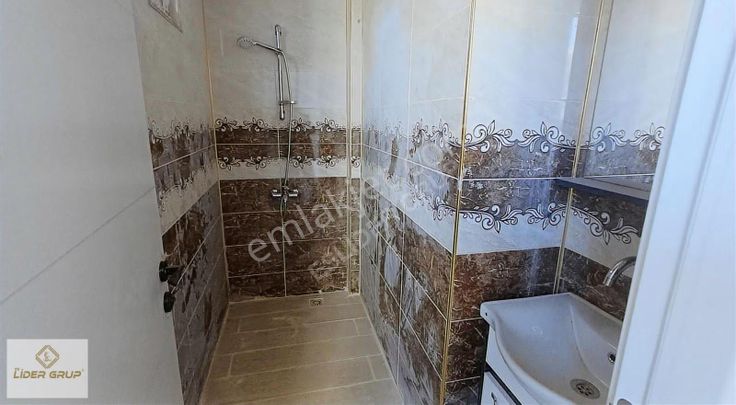 Eslider Emlaktan Satılık 3+1 Daire