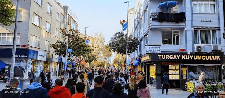 Devren Kiralık 100 M2 Magza Esenler Yürüyüş Yolu İçerisinde