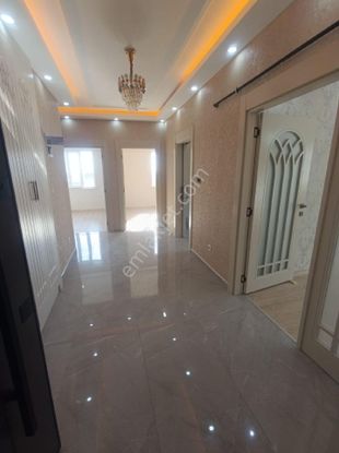 Gaziantep Şehitkamil De Abdulkadir Yüksel Devlet Hastanenin Yukarısında 29 Ekim Cüneyt Te