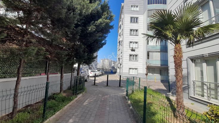 Rt Safirden Millet Mh. Kiralık 2+1 Daire1