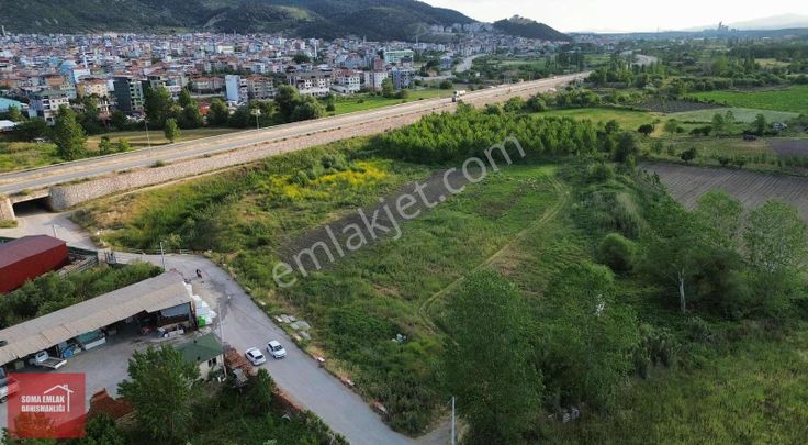 Soma Emlak Satılık Şehir Merkezine Yakın Kıymetli Arazi