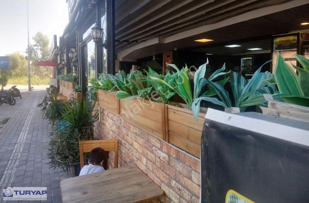 Konyaaltı Hurmada Cadde Üzerinde Yüksek Cirolu Full Ekipmanlı