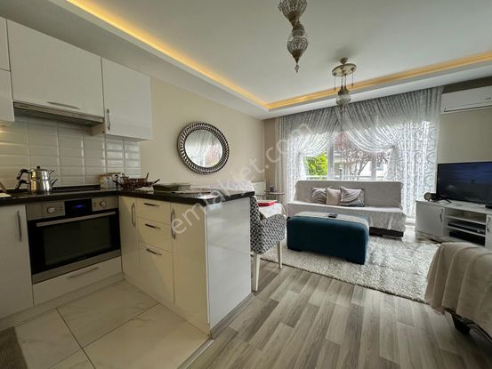 Kuşadası Lüks Sitede 2+1 Eşyalı Kiralık Daire