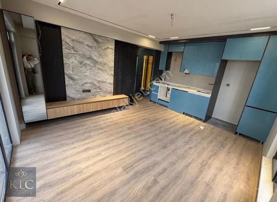 Klc Yatırım A.ş'den İncek Cadde Üzeri Oturuma Hazır Fırsat 1+1