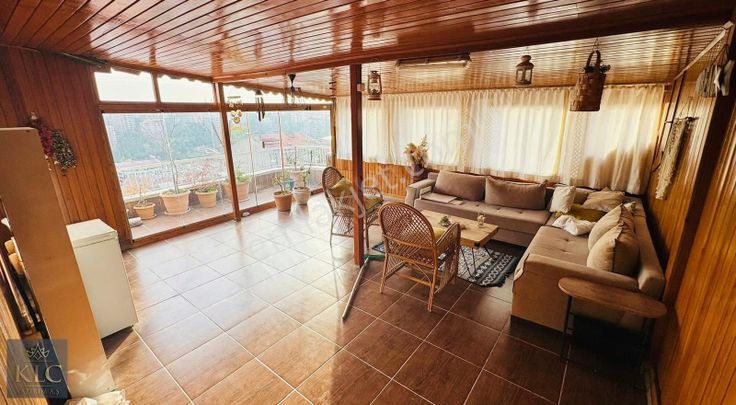 Klc Yatırım A.ş.'den Cephesi Açık Manzaralı Kapalı Teraslı 5+1