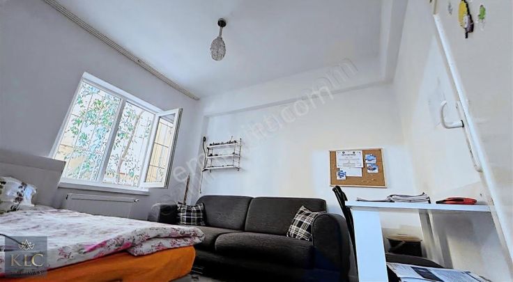 Klc Yatırım A.ş.'den Tepebaşında Y.giriş 2+1 75m² Daire