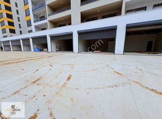 Altın Emlak'tn Tömükte D400'e Sıfır Geniş Ön Alanlı Dükkan