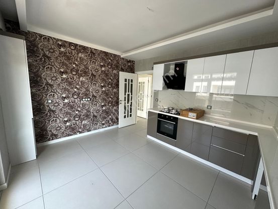 Gazze Caddesi Üzerinde Satılık 3+1 Arakat Sıfır Daire