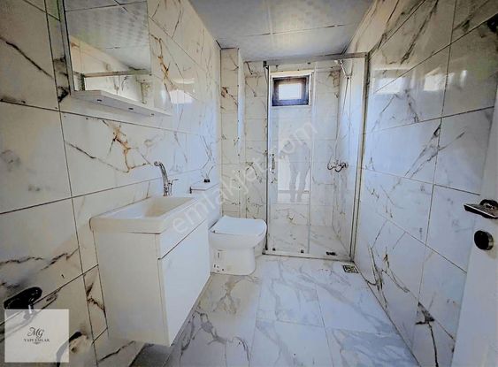 Mg Emlaktan Yunus Emre Mahallesinde Kiralık 1+1 Orta Kat