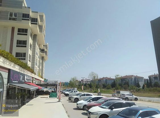 Mükemmel Lokasyon Atlıçayır Bulvarına Cephe Kiralık 125m2 Dükkan