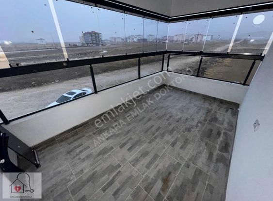 Yenikent Fevzi Çakmak Da Açık Mutfak Katta 2+1