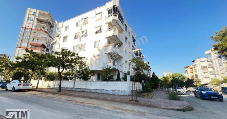 Konyaaltı Gürsu Mahallesinde 3. Kat 1+1 Mobilyalı Kiralık