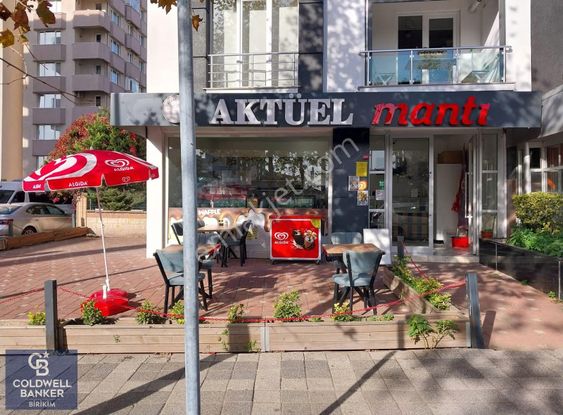 Şerifali Şahin Caddesi'nde Devren Satılık Dükkan