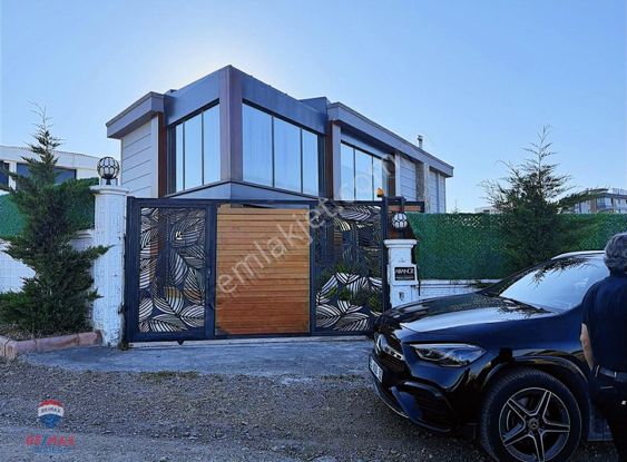 Asuman Mütevellioğlu'ndan Atakum'da Satılık Lüks Villa