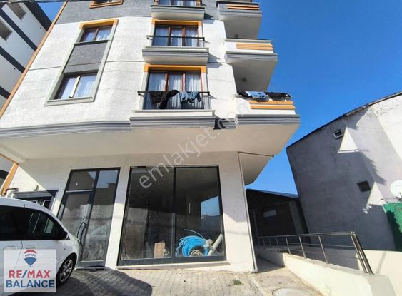 Sultanbeyli Fatih Mahallesinde Cadde Üzeri Kiralık Sıfır Dükkan