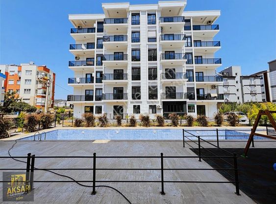 Aktoprak Mahallesinde Havuzlu Çocuk Oyunparklı 2+1 Lüks Daire