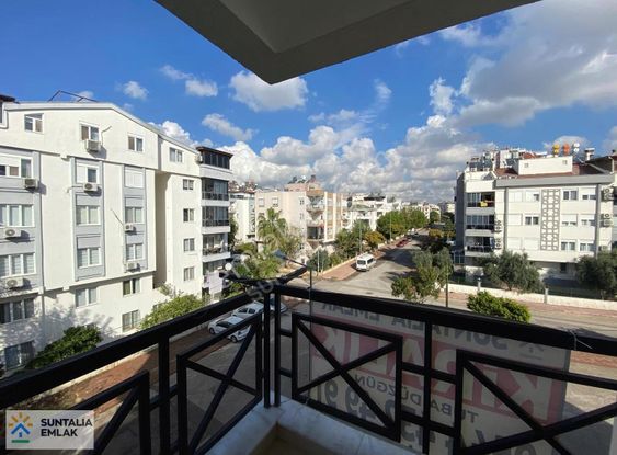 Kiralık Konyaaltın Da Arakat 2+1 Asansörlü Evcil Hayvan Dostu