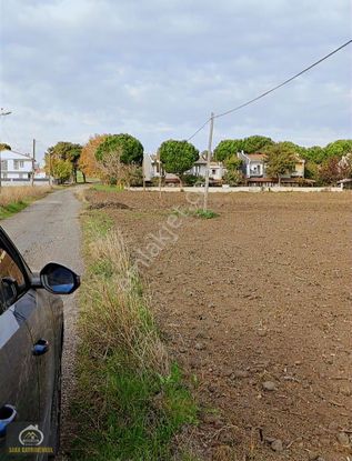 Satılık Çeşmeli Mahallesinde Yapılaşma İçerisinde Denize 100 Mt