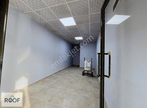 Ana Cadde Üzerinde Yüksek Reklam Değerine Kiralık Dükkan