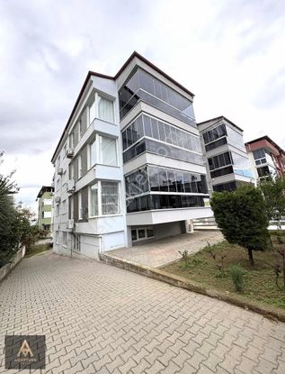 Zafer Ful Kredili Site İçerisinde Otoparklı 3+1 Daire !