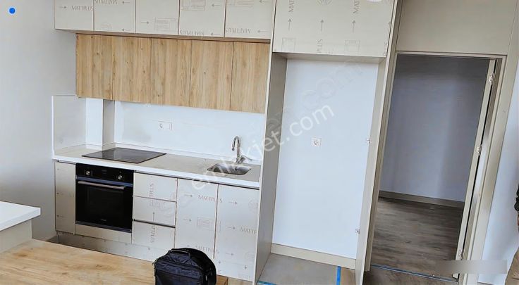 Finike Kum Mah. Deniz Manzaralı Sahilde Satılık 2+1 Daire