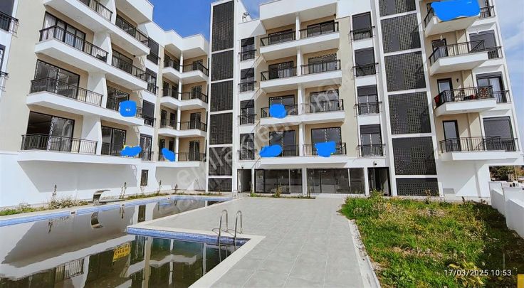 Finike Kum Mah.sahil Bandında Deniz Manzaralı Satılık 1+1 Daire!