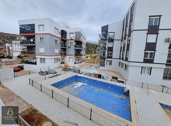 Şehir Hastanesine 5 Dk Satılık 2+1 Göçerler Mah Antalya