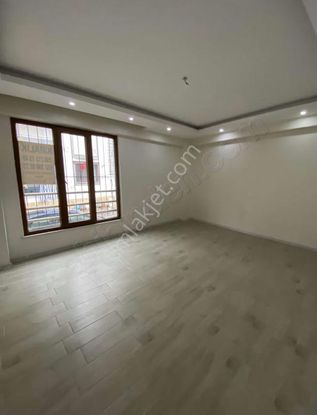 İstiklalde 2+1 Kiralık Daire