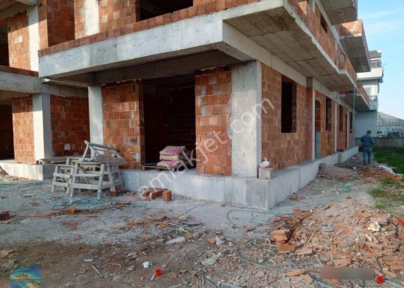 Akdeniz Emlak'ta Satılık 2+1 Daire