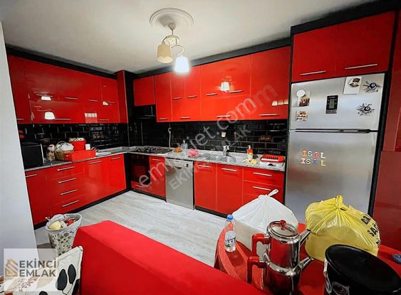 Ekinci Emlaktan Kiralık 3+1 135m2 Dgazlı Temiz Daire