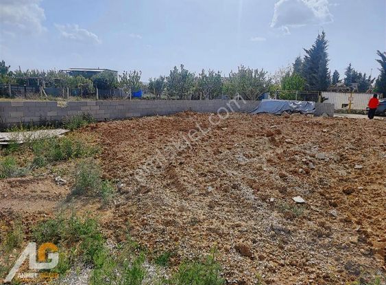 Meram Gödene De Satılık 750 M2 Bahçe