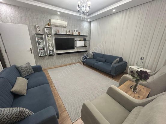 Emek Mah. 2+1 Ara Kat Satılık Krediye Uygun Daire.