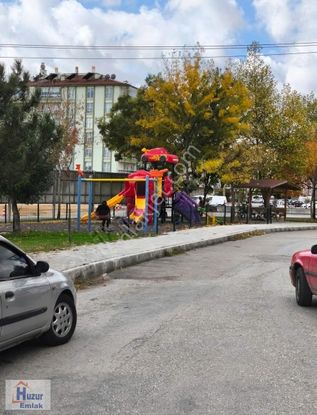 Ataköy Migros Kavşağında 3+1 Satılık Fırsat Daire...!