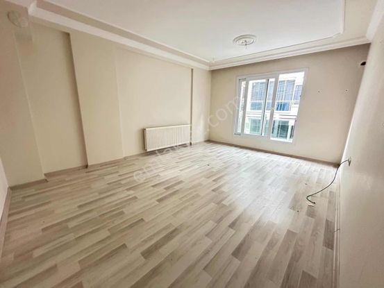 Yeşilyurt Refetbele Mah Yeni Bina Balkonlu Arakat D.gazlı 2+1