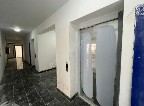 Yeşilbayır Mahallesinde Oturuma Hazır 2+2 Teras Kullanımlı