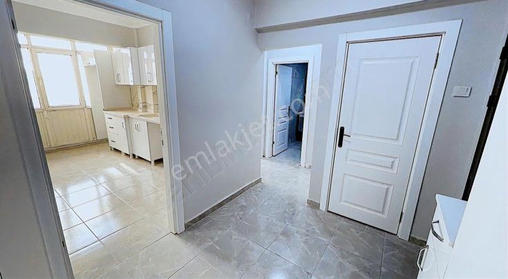 Kurtuluş İleri Mah. Yapılı 3+1 Satılık Daire