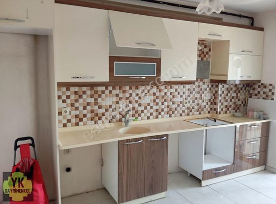 Geçit 2+1 Geniş Daire